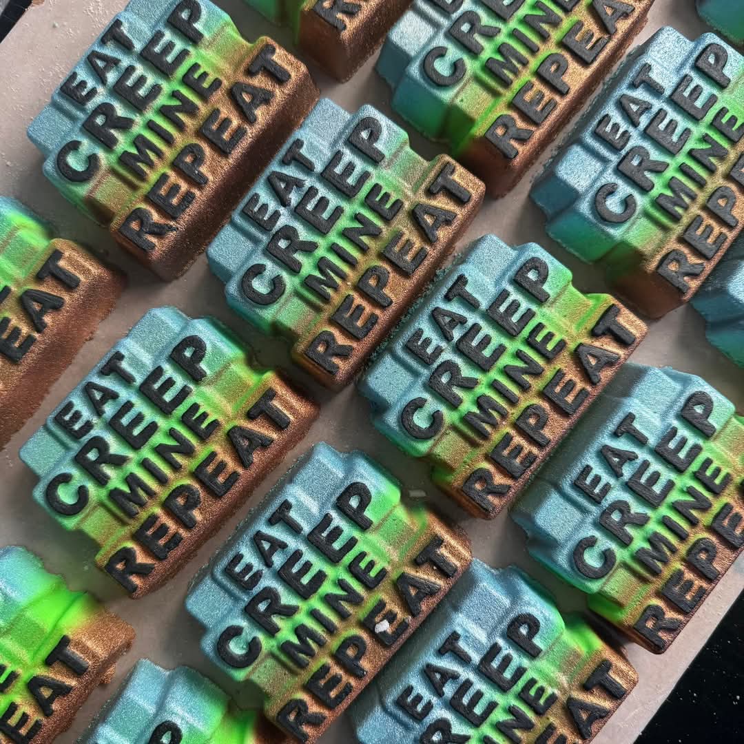 Mine Repeat Bath Bomb