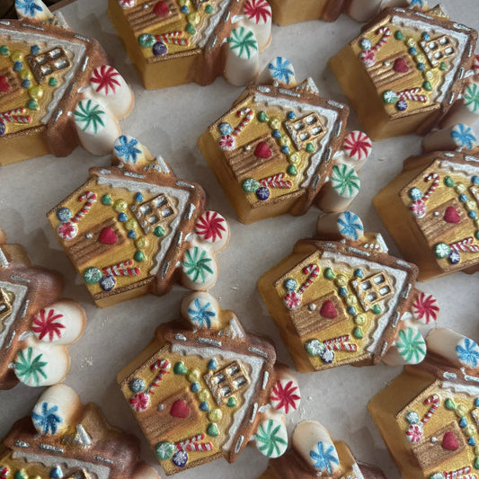 Gingerbread House Bath Bomb